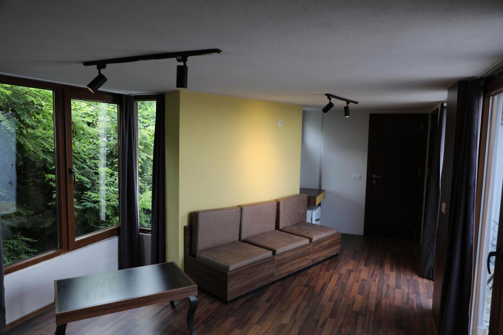 Hotel Hiserra Prizren Zewnętrze zdjęcie