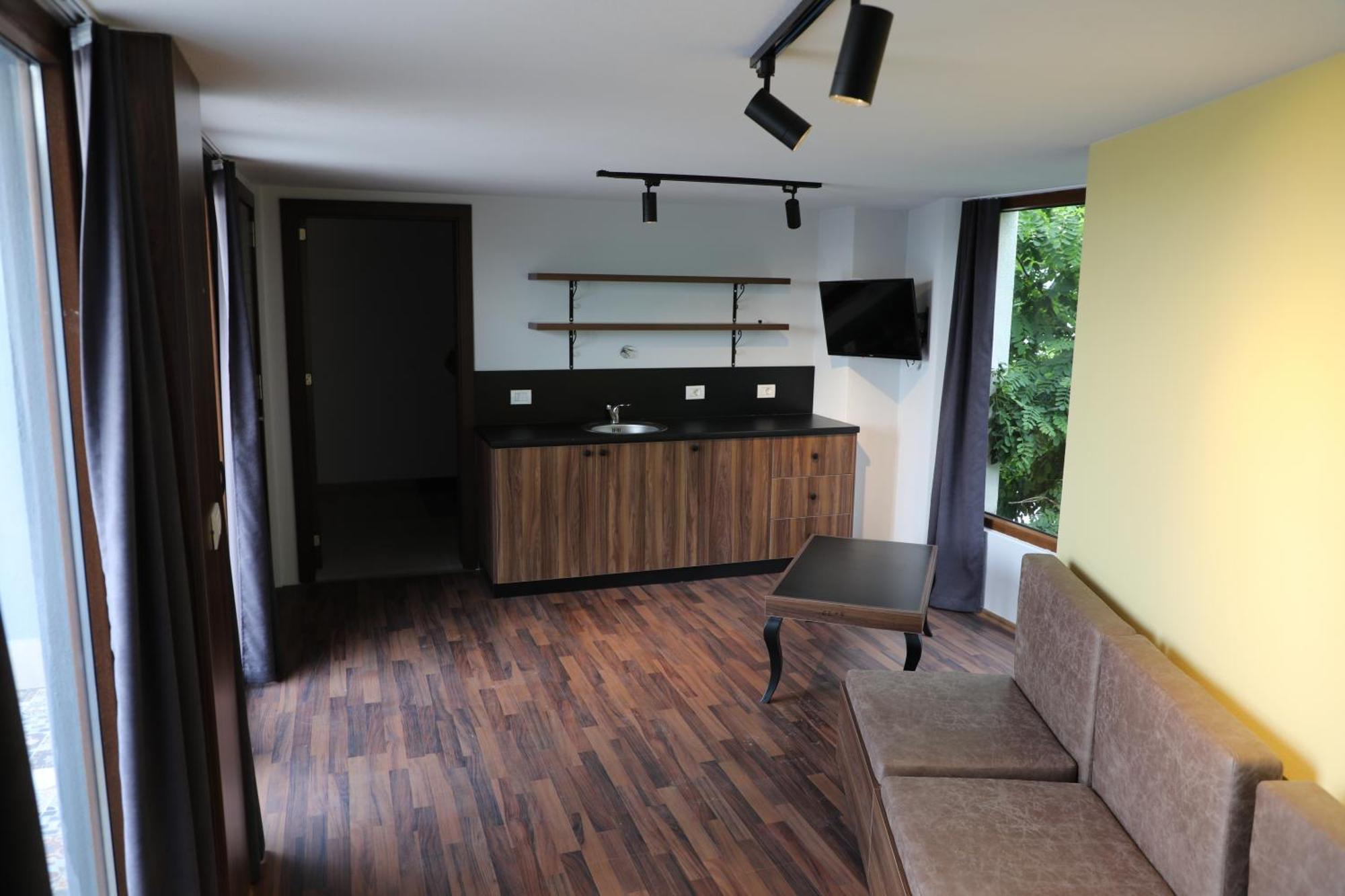 Hotel Hiserra Prizren Zewnętrze zdjęcie